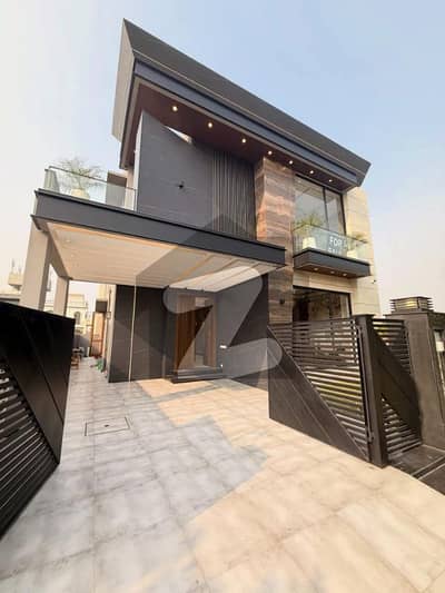 10.77 Marla Architect Designer House For Sale Hot Location