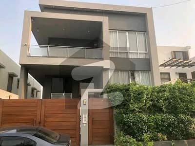 ڈی ایچ اے فیز 8 ڈی ایچ اے ڈیفینس,کراچی میں 3 کمروں کا 1 کنال زیریں پورشن 2.7 لاکھ میں کرایہ پر دستیاب ہے۔