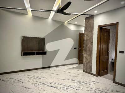 1 Kanal Upper Portion For Rent