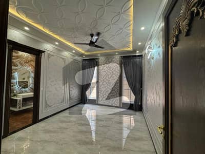 10 Marla Brand New House For Sale In Paragon City Lahore