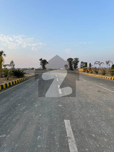 Prime Location 10 Marla Plot for Sale in L Block, LDA City Lahore