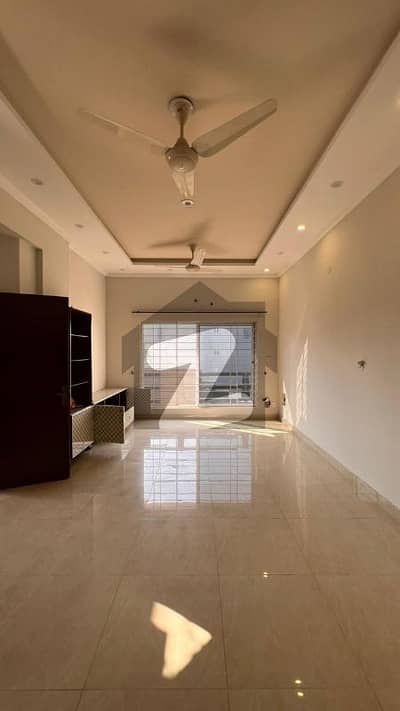 DHA 1 Sector F 12 Marla Portion For Rent