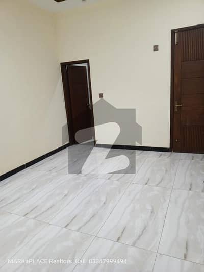 سعدی ٹاؤن سکیم 33,کراچی میں 2 کمروں کا 5 مرلہ بالائی پورشن 35.0 ہزار میں کرایہ پر دستیاب ہے۔