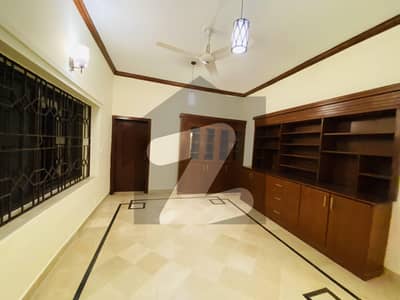 F-6 House Available For Rent