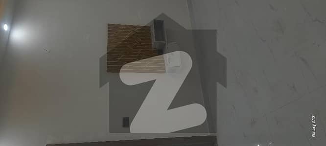 ایڈن ایگزیکیٹو ایڈن گارڈنز,فیصل آباد میں 3 کمروں کا 3 مرلہ مکان 1.25 کروڑ میں برائے فروخت۔