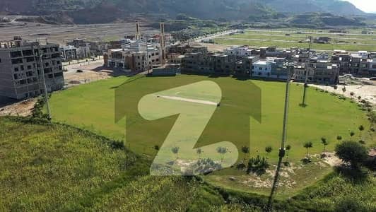 faisl hills c block 5 marla top loaction plot for sale