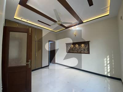 25*40 Ground portion available For Rent G-13/1  All basic Facilities are Available IDeal Location