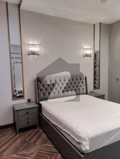 بحریہ ٹاؤن سیکٹر سی بحریہ ٹاؤن,لاہور میں 5 کمروں کا 10 مرلہ مکان 3.6 کروڑ میں برائے فروخت۔