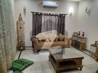 Vip 1 Kanal Luxury Furnished Upper Portion Available For Rent In Bahria Town Lahore