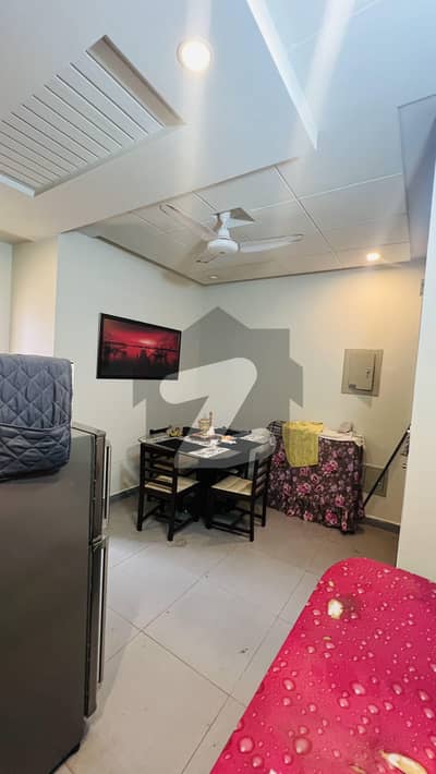 زرکون هائیٹز جی ۔ 15,اسلام آباد میں 1 کمرے کا 3 مرلہ فلیٹ 50.0 ہزار میں کرایہ پر دستیاب ہے۔