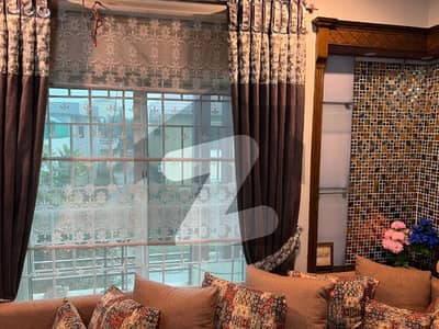 2550 Corner House for Sale in G-11/1 Spacious & Prime Location