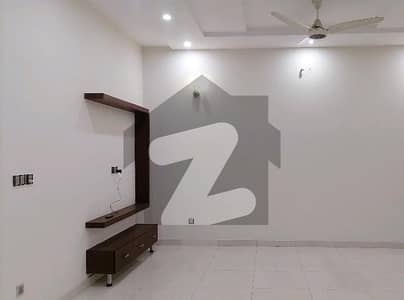 Beautifully Constructed Flat Is Available For rent In Garden Town