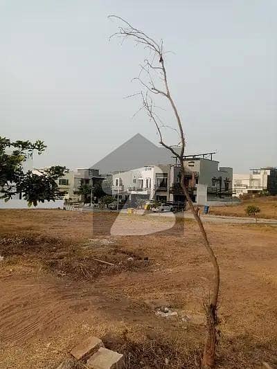 بحریہ گرینز۔ اوورسیز انکلیو - سیکٹر 7 بحریہ گرینز۔ اوورسیز انکلیو,بحریہ ٹاؤن فیز 8,بحریہ ٹاؤن راولپنڈی,راولپنڈی میں 10 مرلہ رہائشی پلاٹ 1.8 کروڑ میں برائے فروخت۔