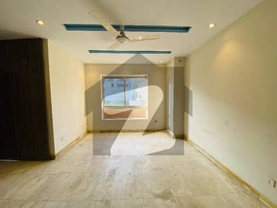 2 Bed Apartment For Office Use