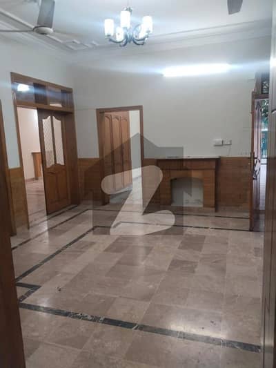 3 Bedrooms Upper Portion Is Available For Rent In I-8 Islamabad