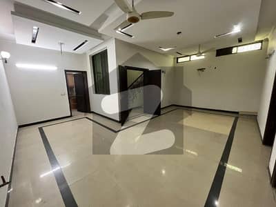 ڈی ایچ اے فیز 4 ڈیفنس (ڈی ایچ اے),لاہور میں 4 کمروں کا 10 مرلہ مکان 1.8 لاکھ میں کرایہ پر دستیاب ہے۔