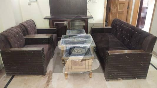 Non Furnished 2 BED & DRAWING FLAT FOR RENT