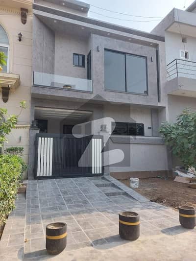 Formnite Society Housing Lahore Hot Location Narz To DHA Phase 5 Airport 20 Mint Drive