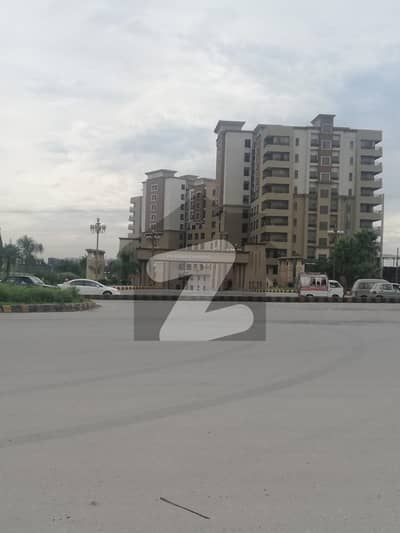 Prime Location Apartments for Rent in Zarkon Heights