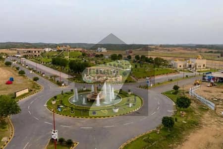 ستیانہ روڈ فیصل آباد میں 5 مرلہ رہائشی پلاٹ 30.0 لاکھ میں برائے فروخت۔