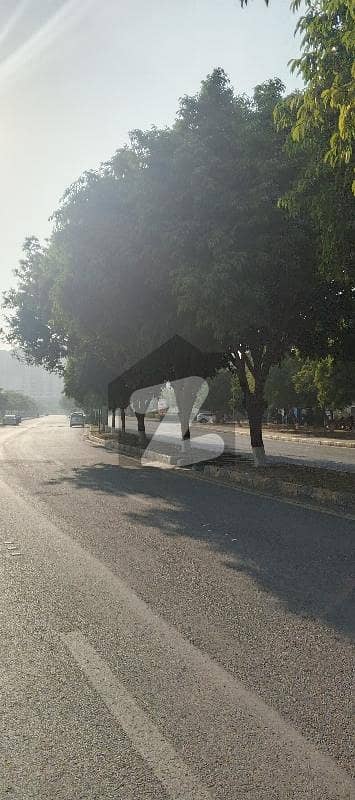 ایم پی سی ایچ ایس - بلاک ای ایم پی سی ایچ ایس ۔ ملٹی گارڈنز,بی ۔ 17,اسلام آباد میں 8 مرلہ رہائشی پلاٹ 90.0 لاکھ میں برائے فروخت۔