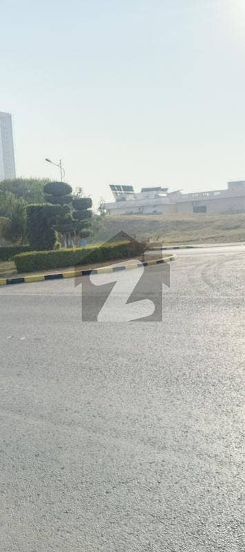 B17 Block B 10 Marla Plot Available For Sale