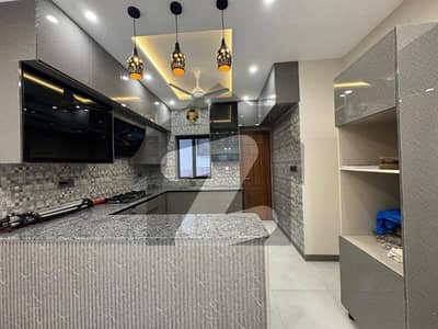 بحریہ ٹاؤن فیز 8 بحریہ ٹاؤن راولپنڈی,راولپنڈی میں 3 کمروں کا 5 مرلہ مکان 1.95 کروڑ میں برائے فروخت۔