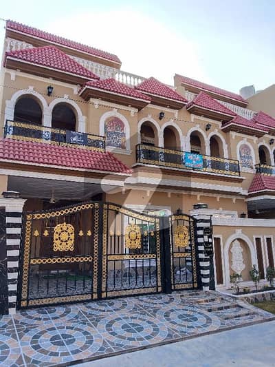 ملٹری اکاؤنٹس ہاؤسنگ سوسائٹی لاہور میں 5 کمروں کا 8 مرلہ مکان 3.2 کروڑ میں برائے فروخت۔