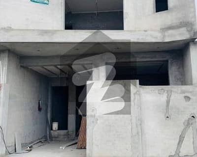 لائل پور ایوینیو جڑانوالہ روڈ,فیصل آباد میں 3 کمروں کا 3 مرلہ مکان 1.42 کروڑ میں برائے فروخت۔