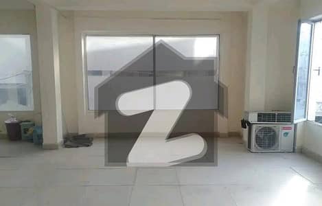 کوہ نور ون جڑانوالہ روڈ,فیصل آباد میں 1 کمرے کا 2 مرلہ دفتر 17.0 ہزار میں کرایہ پر دستیاب ہے۔