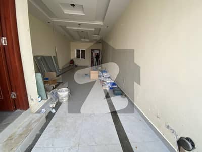 آئی ۔ 8 مرکز آئی ۔ 8,اسلام آباد میں 3 مرلہ دفتر 1.15 لاکھ میں کرایہ پر دستیاب ہے۔