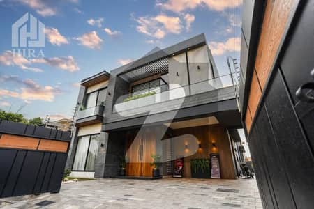 ڈی ایچ اے فیز 6 ڈیفنس (ڈی ایچ اے),لاہور میں 5 کمروں کا 1 کنال مکان 8.09 کروڑ میں برائے فروخت۔