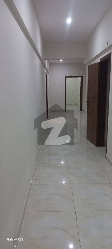 کلفٹن ۔ بلاک 9 کلفٹن,کراچی میں 3 کمروں کا 8 مرلہ فلیٹ 2.0 لاکھ میں کرایہ پر دستیاب ہے۔