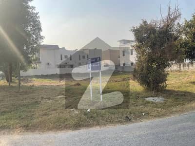 1 KANAL RESIDENTIAL PLOT FOR SALE IN DHA PHASE 6 -L BLOCK.