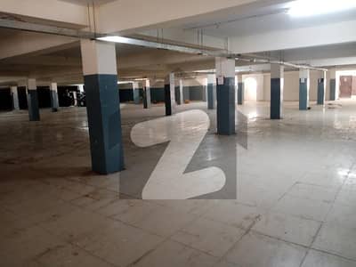 سندھ انڈسٹریل ٹریڈنگ اسٹی - ایس آئی ٹی ای کراچی میں 6 کنال فیکٹری 7.5 لاکھ میں کرایہ پر دستیاب ہے۔