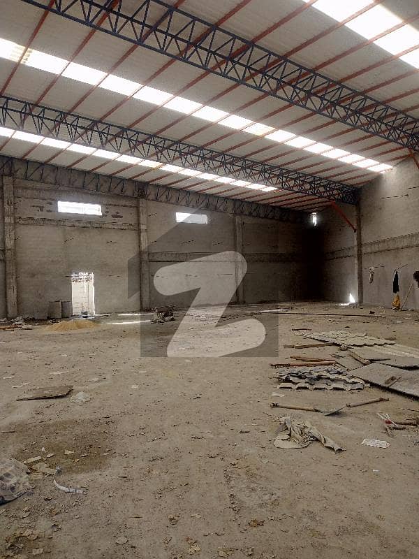 سندھ انڈسٹریل ٹریڈنگ اسٹی - ایس آئی ٹی ای کراچی میں 6 کنال گودام 15.0 لاکھ میں کرایہ پر دستیاب ہے۔ سندھ انڈسٹریل ٹریڈنگ اسٹی - ایس آئی ٹی ای کراچی میں 6 کنال گودام 15.0 لاکھ میں کرایہ پر دستیاب ہے۔