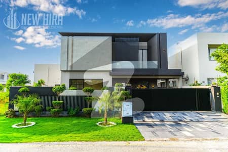 1 KANAL FULL LUXURIOUS HOUSE FOR RENT AT PRIME LOCATION OF DHA PHASE 5