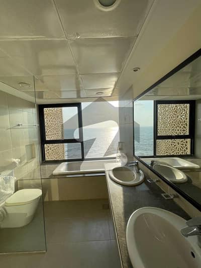 عمار کورل ٹاورز امارکریسنٹ بے,ڈی ایچ اے فیز 8,ڈی ایچ اے ڈیفینس,کراچی میں 3 کمروں کا 10 مرلہ فلیٹ 6.25 کروڑ میں برائے فروخت۔