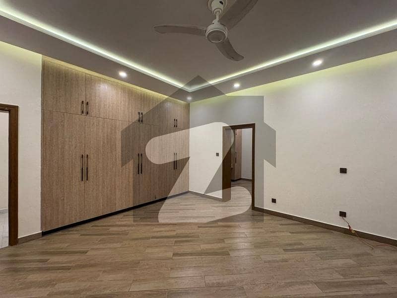 G-6 House For Sale Fully Renovated With Huge Extra Land G-6 House For Sale Fully Renovated With Huge Extra Land