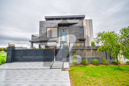 1 Kanal MODERN HOUSE NEAR McDonald IN DHA PHASE 7