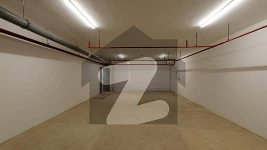 2 BED +STUDY TOWN HOUSE FULL SEA FACING UNFURNISHED FOR RENT