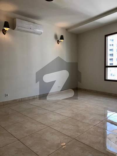 Prime Location Flat Of 1619 Square Feet In Emaar Pearl Towers For rent