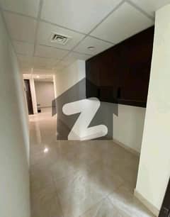 Get This Amazing Prime Location 2448 Square Feet Flat Available In Emaar Pearl Towers