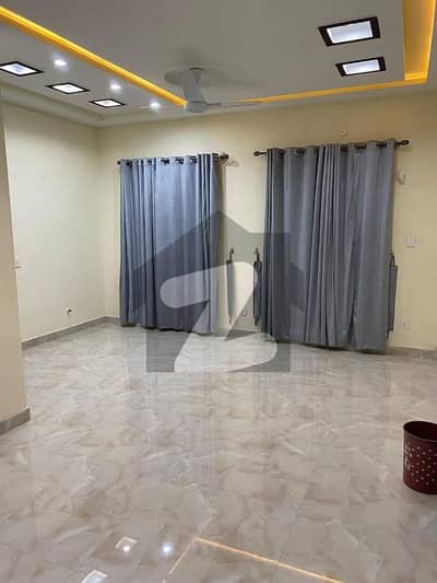 Umer block 7 marla ground portion Available For Rent Bharia Twon phase 8