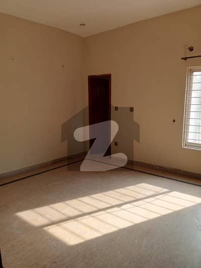 10 MARLA UPPER PORTION AVAILABLE FOR RENT IN T&T ABPARA SOCIETY NEAR VALENCIA TOWN