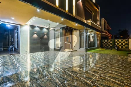 2 KANAL ELEGANT AND FULLY FURNISHED SUPER HOT LOCATED BUNGALOW IS AVAILABLE IN THE BEST BLOCK OF DHA LAHORE.