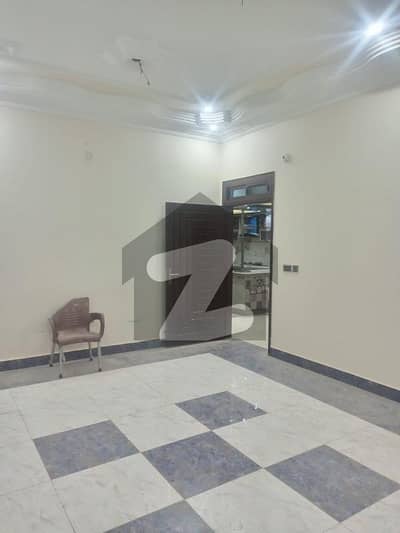 گلشنِ معمار - سیکٹر زیڈ گلشنِ معمار,گداپ ٹاؤن,کراچی میں 3 کمروں کا 10 مرلہ مکان 55.0 ہزار میں کرایہ پر دستیاب ہے۔