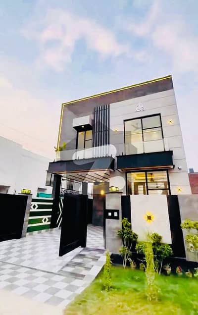 5 MARLA MODERN HOUSE FOR SALE IN DHA PHASE 6