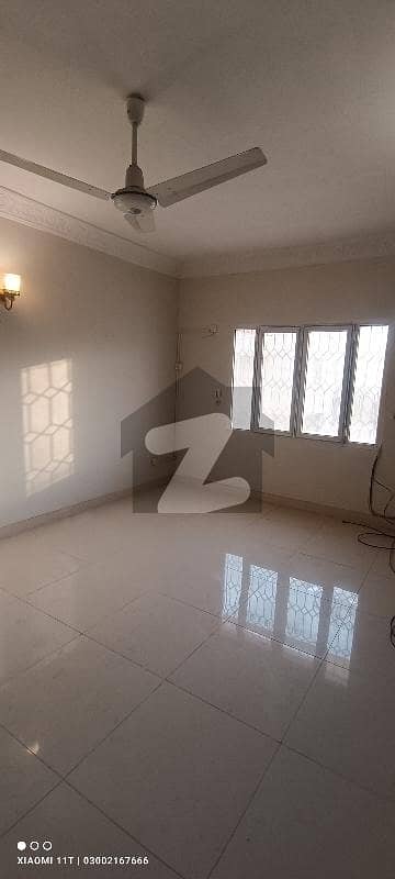 اتحاد کمرشل ایریا ڈی ایچ اے فیز 6,ڈی ایچ اے ڈیفینس,کراچی میں 2 کمروں کا 4 مرلہ فلیٹ 71.0 ہزار میں کرایہ پر دستیاب ہے۔