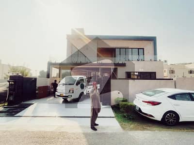 ڈی ایچ اے فیز 6 ڈیفنس (ڈی ایچ اے),لاہور میں 5 کمروں کا 1 کنال مکان 5.0 لاکھ میں کرایہ پر دستیاب ہے۔